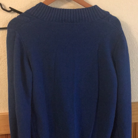 Sweater - Picture 5 of 7